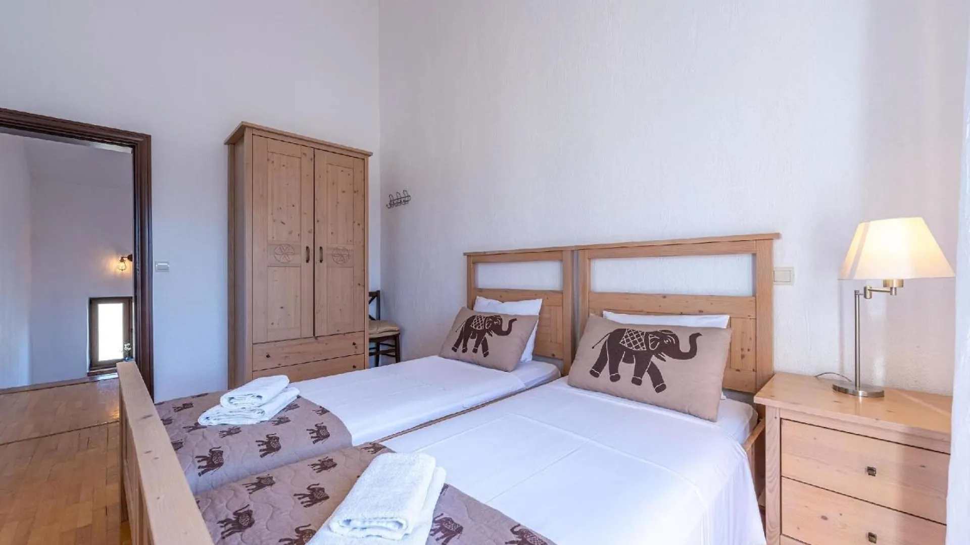Holiday home Ferienhaus In Butkovici Mit Privatem Pool